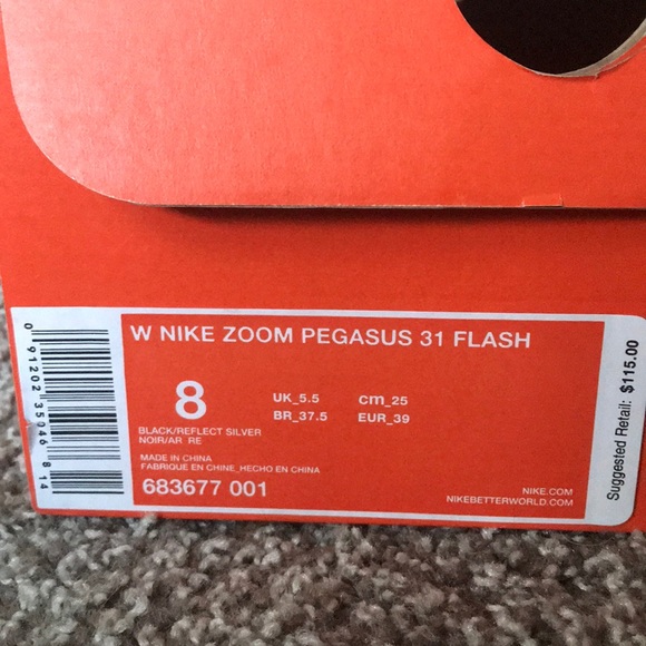 Women’s Nike Pegasus 31 Flash - Picture 2 of 4